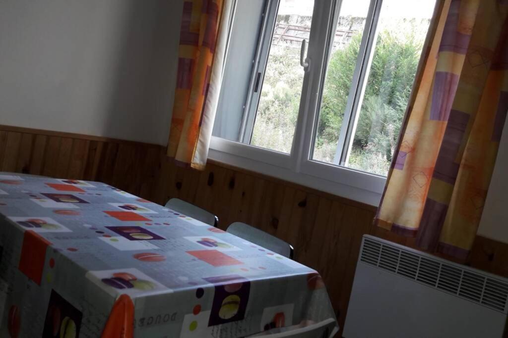 Appartement 6 Personnes Au Coeur De Super Besse Екстериор снимка